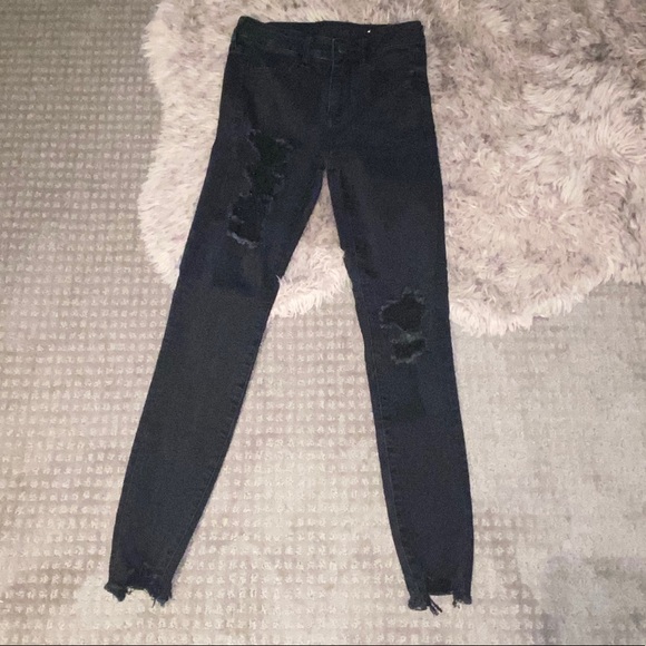 American Eagle Outfitters Denim - American eagle distressed skinny jeans